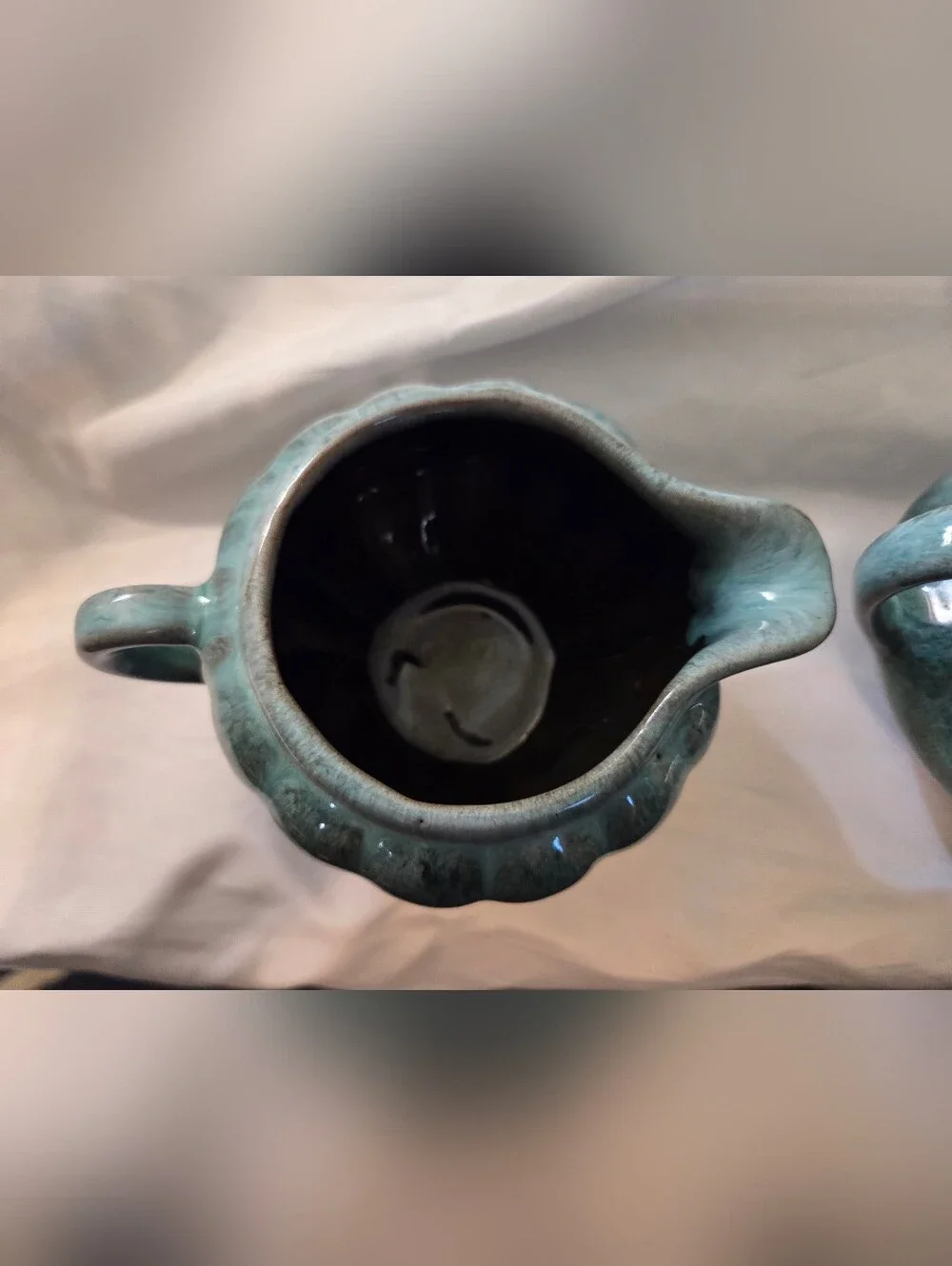 Blue Mountain Pottery Evangeline Sugar And Creamer Set